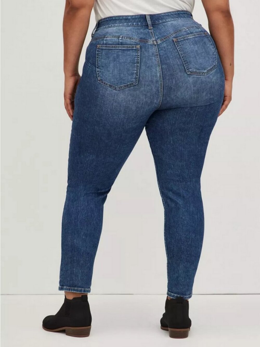 Torrid Medium Wash Straight Leg Jeans - Picture 2 of 4